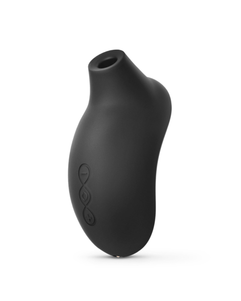 Un succionador clítoris Sona 2 negro con tecnología SenSonic, forma ergonómica y botones de control laterales.